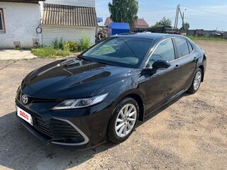 2021 Toyota Camry VIII (XV70) Рестайлинг, чёрный, 2800000 рублей, вид 1