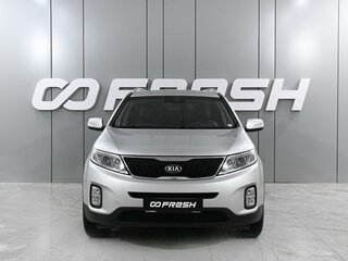 2013 Kia Sorento II Рестайлинг, серебристый, 1890000 рублей, вид 3