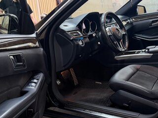 2015 Mercedes-Benz E-Класс 200 IV (W212, S212, C207) Рестайлинг, чёрный, 1790000 рублей, вид 5
