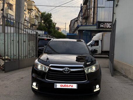 2014 Toyota Highlander III (XU50), чёрный, 2320000 рублей, вид 2
