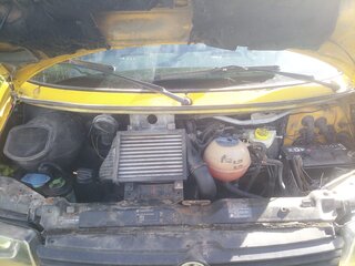 2001 Volkswagen Transporter T4, жёлтый, 900000 рублей, вид 5