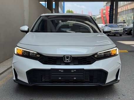 2025 Honda Civic XI Рестайлинг, белый, 2372755 рублей, вид 1