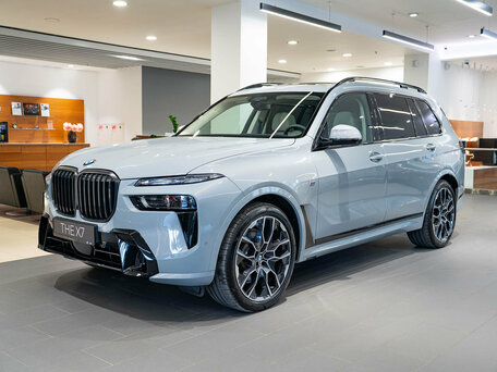 BMW X7 I (G07) Рестайлинг