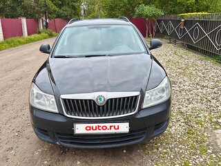 2011 Skoda Octavia II (A5) Рестайлинг, чёрный, 430000 рублей, вид 2