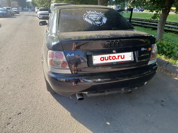 1996 Audi A4 I (B5), синий, 190000 рублей - вид 1