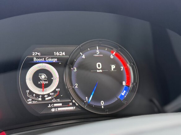 2023 Lexus IS 300 III Рестайлинг 2, серый, 7890000 рублей - вид 35