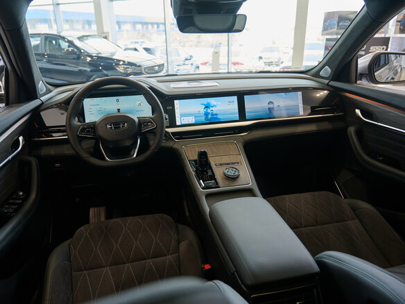 2026 Geely Monjaro I, серебристый, 4954990 рублей - вид 28