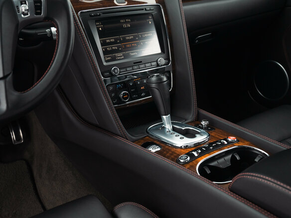 2013 Bentley Continental GT II, красный, 3990000 рублей - вид 13