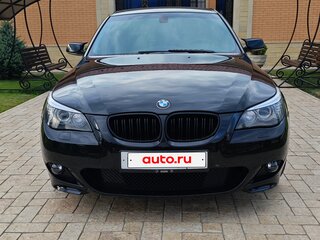 2007 BMW 5 серии 530i V (E60/E61) Рестайлинг, чёрный, 1550000 рублей, вид 2
