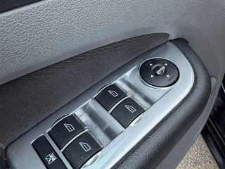 2008 Ford Focus II Рестайлинг, чёрный, 520000 рублей, вид 5
