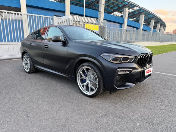 2019 BMW X6 M50d III (G06), чёрный, 9000000 рублей - вид 14