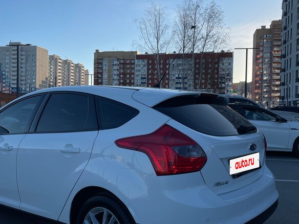 2013 Ford Focus III, белый - вид 12