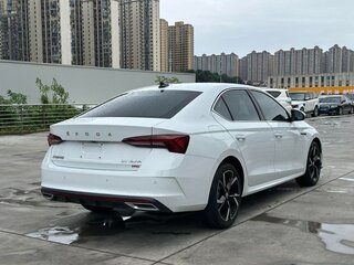 2023 Skoda Octavia IV (A8), синий, 1750000 рублей, вид 5