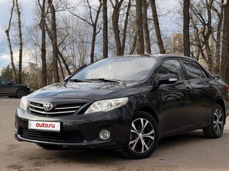 2013 Toyota Corolla X (E140, E150) Рестайлинг, чёрный, 1125000 рублей, вид 2