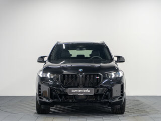 2025 BMW X5 M60i IV (G05/G18) Рестайлинг, серый, 19990000 рублей, вид 2