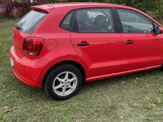 2009 Volkswagen Polo IV Рестайлинг, красный, 495000 рублей, вид 3