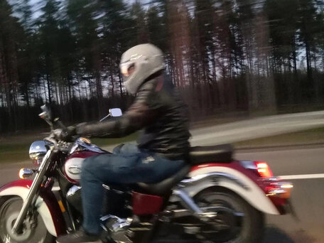 2000 Honda VT 750, красный, 400000 рублей, вид 3