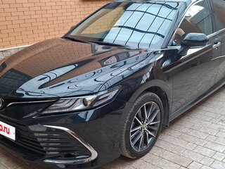 2023 Toyota Camry US Market VIII (XV70) Рестайлинг, чёрный, 3250000 рублей, вид 2