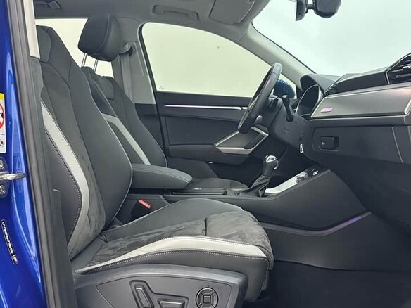 2023 Audi Q3 35 TFSI II (F3), синий, 2640000 рублей - вид 15