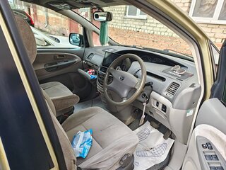 2001 Toyota Estima II, жёлтый, 510000 рублей, вид 3