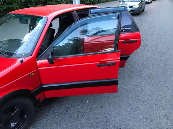 1993 Volkswagen Passat B3, красный, 150000 рублей - вид 5
