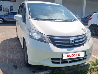 2011 Honda Freed I Рестайлинг, белый, 1000000 рублей, вид 1