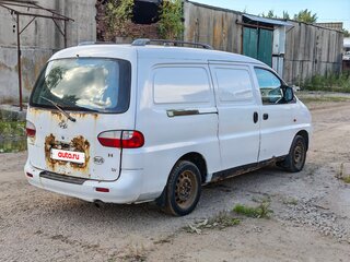 2002 Hyundai H-1 I, белый, 345000 рублей, вид 4