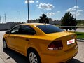 2017 Volkswagen Polo V Рестайлинг, жёлтый, 395000 рублей - вид 6