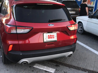 2020 Ford Escape IV, красный, 1800000 рублей, вид 3