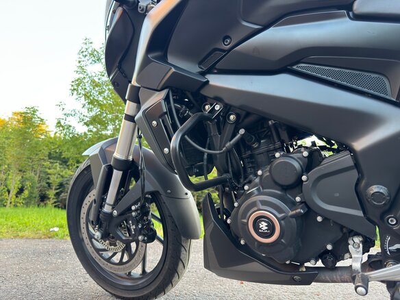 2019 Bajaj Dominar 400, чёрный - вид 13