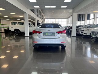 2014 Hyundai Elantra V (MD) Рестайлинг, серебристый, 1250000 рублей, вид 4