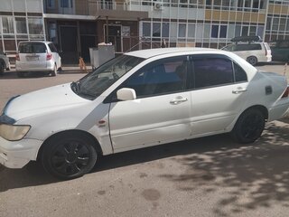 2002 Mitsubishi Lancer Cedia IX, белый, 270000 рублей, вид 4