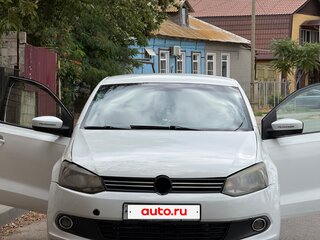 2015 Volkswagen Polo V, белый, 420000 рублей, вид 3