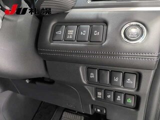 2023 Mitsubishi Delica D:5 I Рестайлинг, белый, 2578000 рублей, вид 4