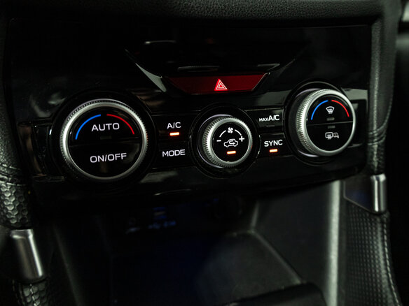 2018 Subaru Forester V, серебристый, 2499700 рублей - вид 17
