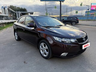 2010 Kia Cerato 5-speed II, пурпурный, 790000 рублей, вид 3
