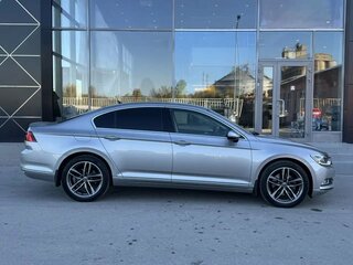 2015 Volkswagen Passat B8, серый, 1815000 рублей, вид 4