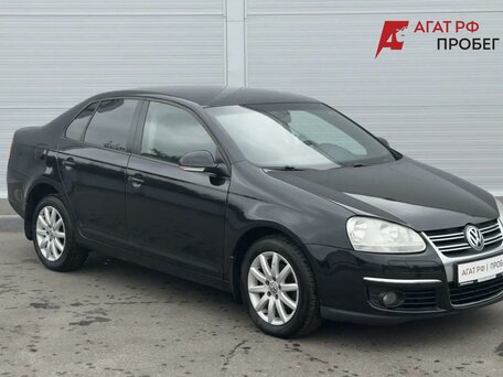Volkswagen Jetta V