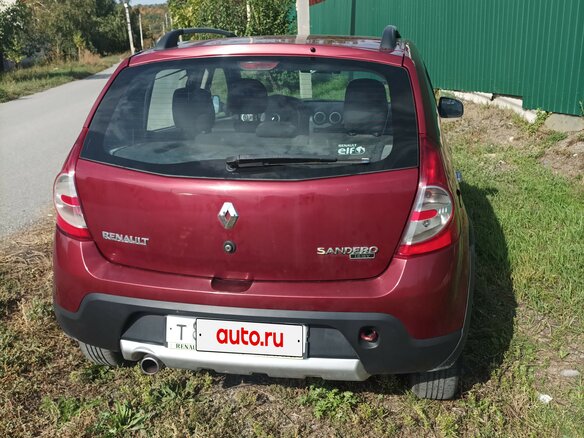 2012 Renault Sandero I, красный, 640000 рублей - вид 2