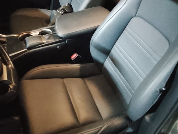 2021 Lexus NX 200 I Рестайлинг, серый, 4555000 рублей - вид 9