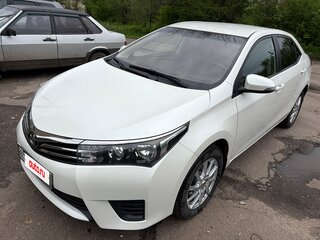 2014 Toyota Corolla XI (E160, E170, E180), белый, 1400000 рублей, вид 3
