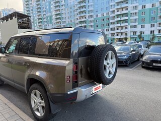 2022 Land Rover Defender 110 II, коричневый, 6150000 рублей, вид 3
