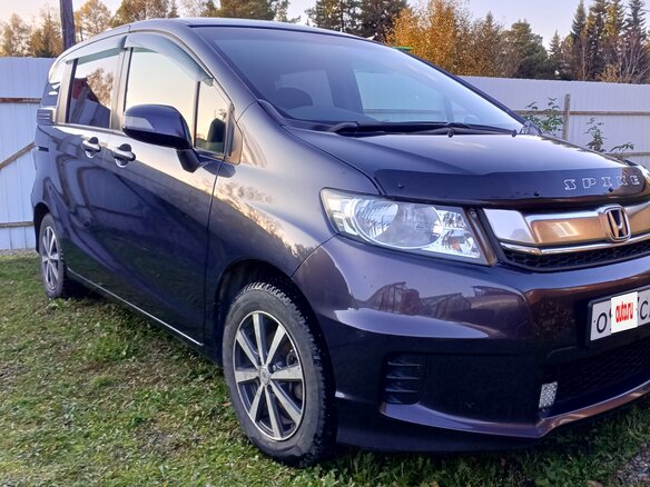 2014 Honda Freed I Рестайлинг, фиолетовый, 980000 рублей