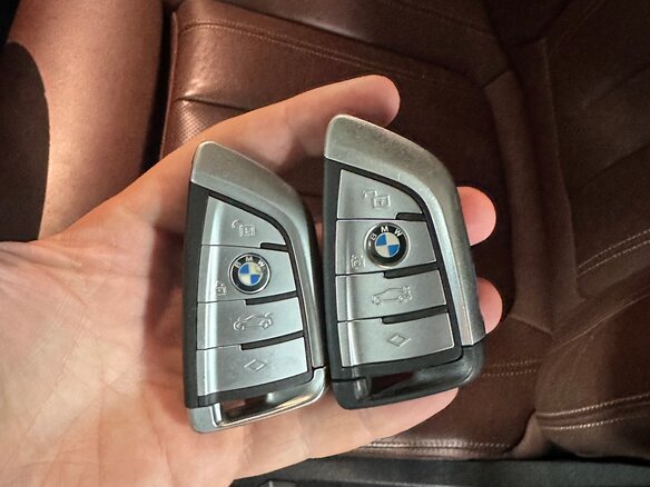 2021 BMW X5 30i IV (G05/G18), синий, 6500000 рублей - вид 25