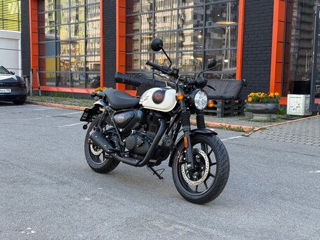 2026 Royal Enfield Hunter, чёрный, 429000 рублей, вид 3