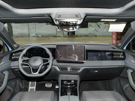 2026 Volkswagen Tiguan L Pro III (China Market), голубой, 4400000 рублей, вид 5