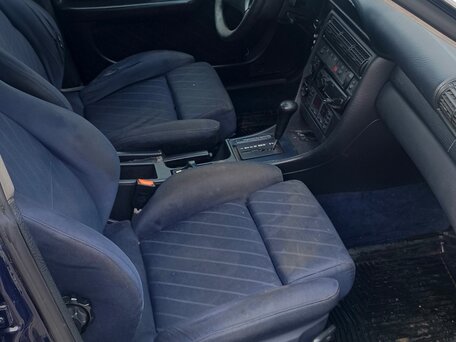 1995 Audi A6 I (C4), синий, 250000 рублей, вид 5