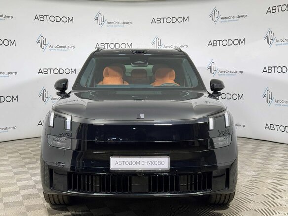 2026 Lynk & Co 900, чёрный - вид 2