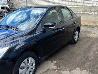 2010 Ford Focus II Рестайлинг, чёрный, 620000 рублей, вид 3