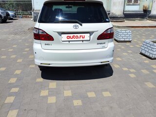 2004 Toyota Ipsum II (M20) Рестайлинг, белый, 1100000 рублей, вид 2
